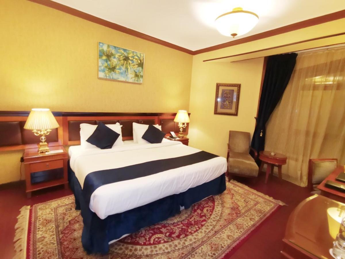 Manazil Al Madinah Hotel Медина Екстериор снимка